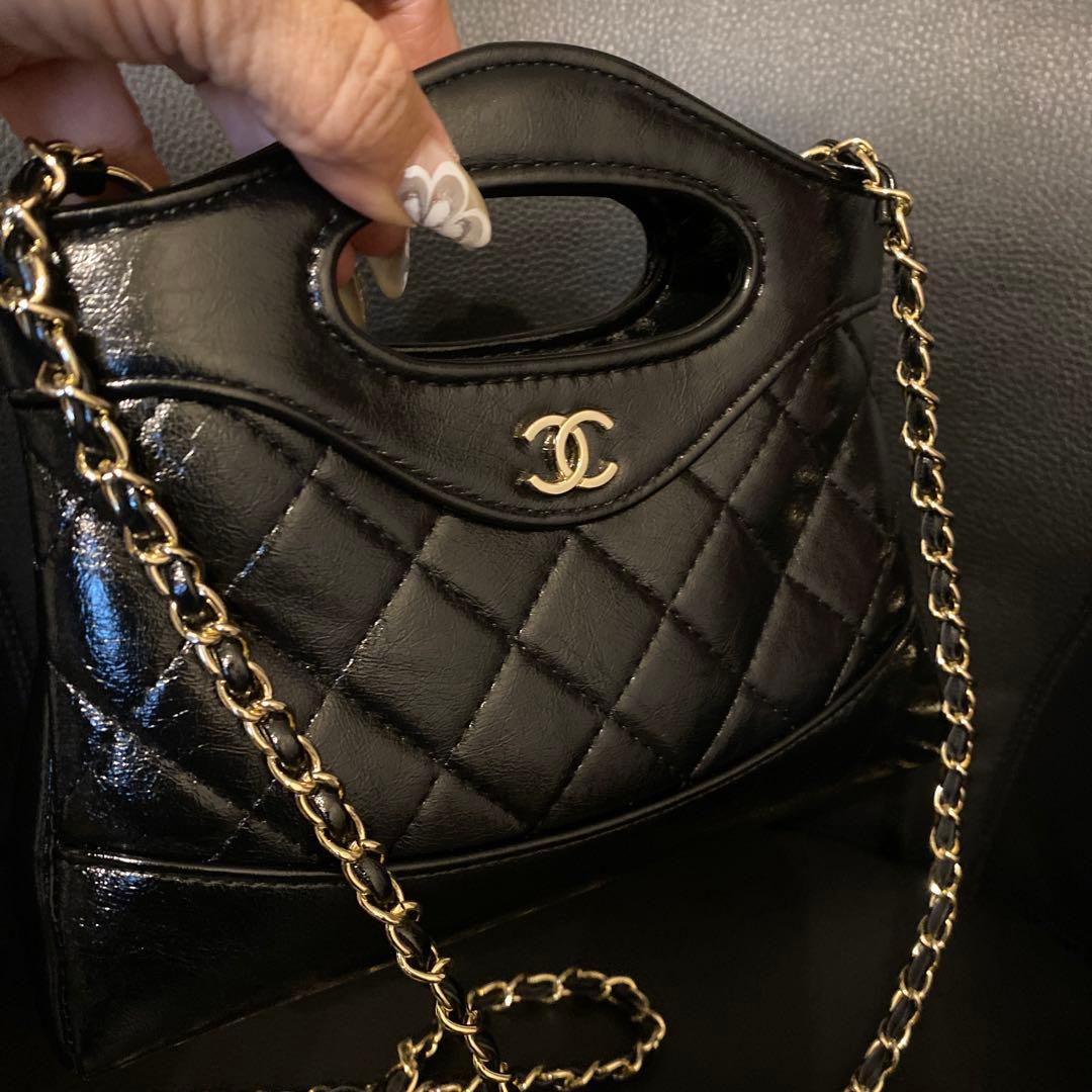 CHANEL ブラック キルティングバッグ 短時間出品です。