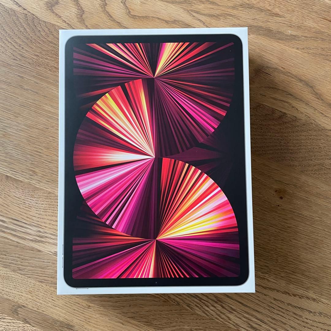 iPad Pro(第三世代) 11インチ WiFi 256GB MHQU3J/A