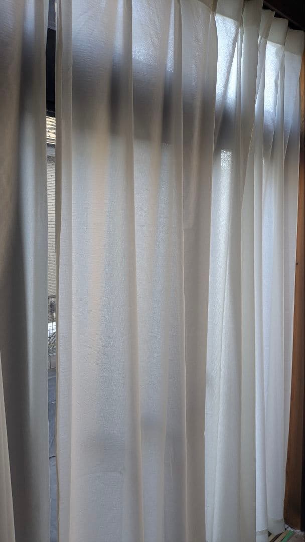 ふわふわピクシーレースカーテン UVカット90%以上　 幅150長さ208×2枚