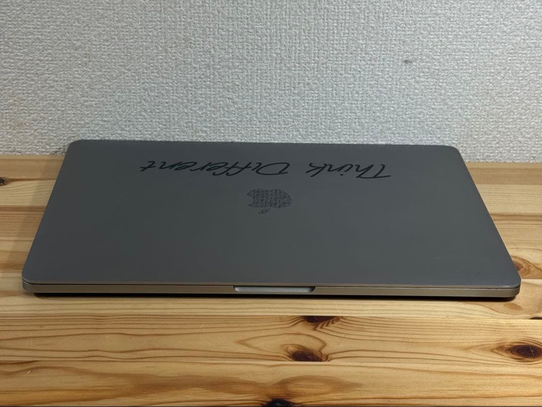 Apple MacBook Pro 13（2019年頃）― ジャンク品