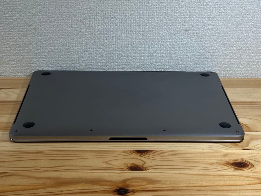Apple MacBook Pro 13（2019年頃）― ジャンク品