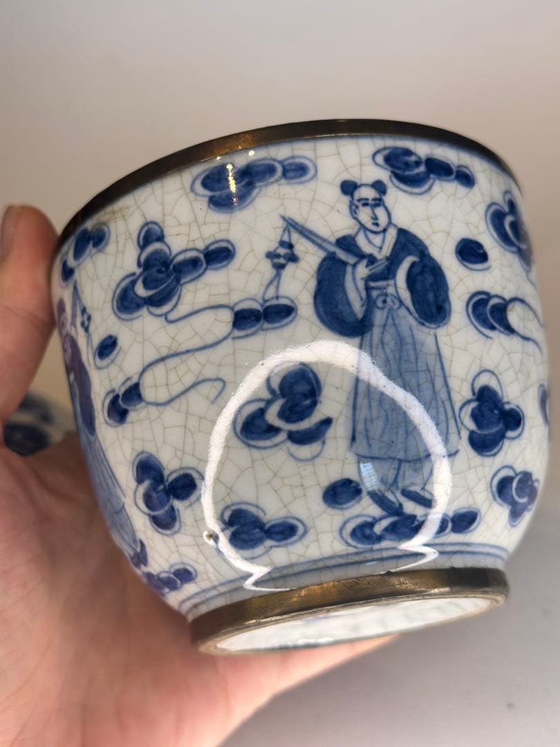 洪憲年製　染付　人物図　蓋付小壺　開片　包銀口　底款有り　青花　古陶磁