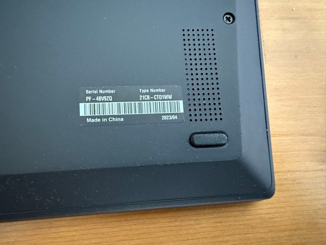 高性能ThinkPad X1 Carbon i7-1260P 16GB 1TB