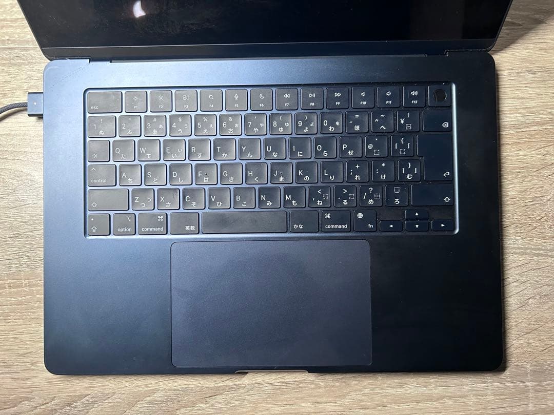 M2チップ搭載15インチMacBook Air - ミッドナイト