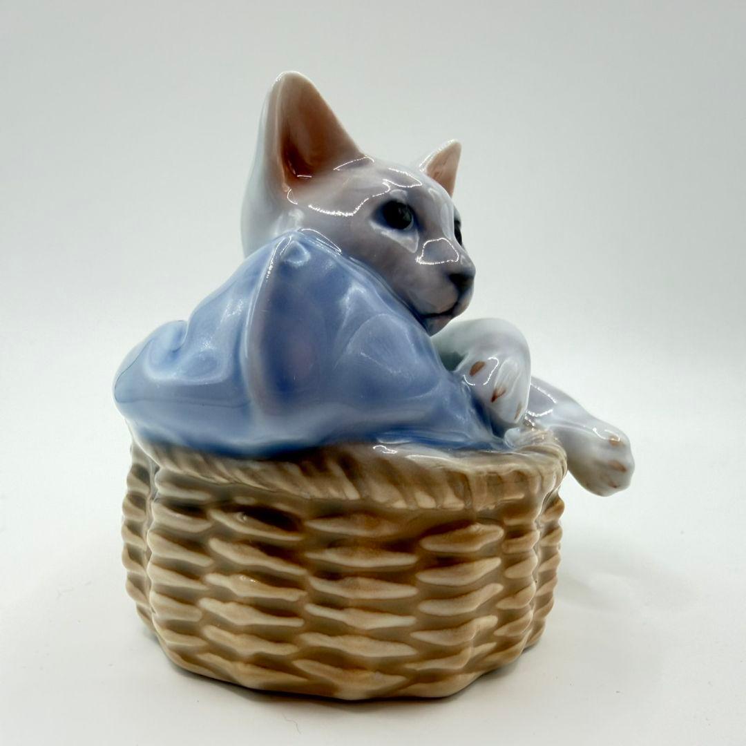 希少 美品☆ロイヤルコペンハーゲン 猫 フィギュリン Kitty 2010