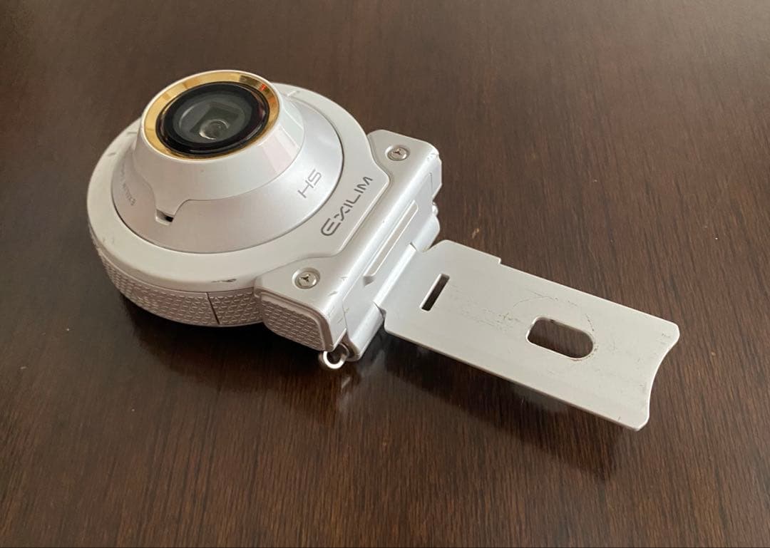 ＊SDカード付属＊動作確認済み　カシオCASIO EXILIM EX-FR100