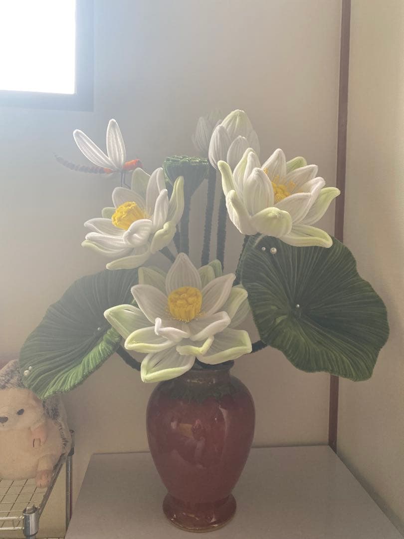 【豪華】蓮の花 アートフラワー 創作 飾り 陶器花瓶付き（高さ80cm）