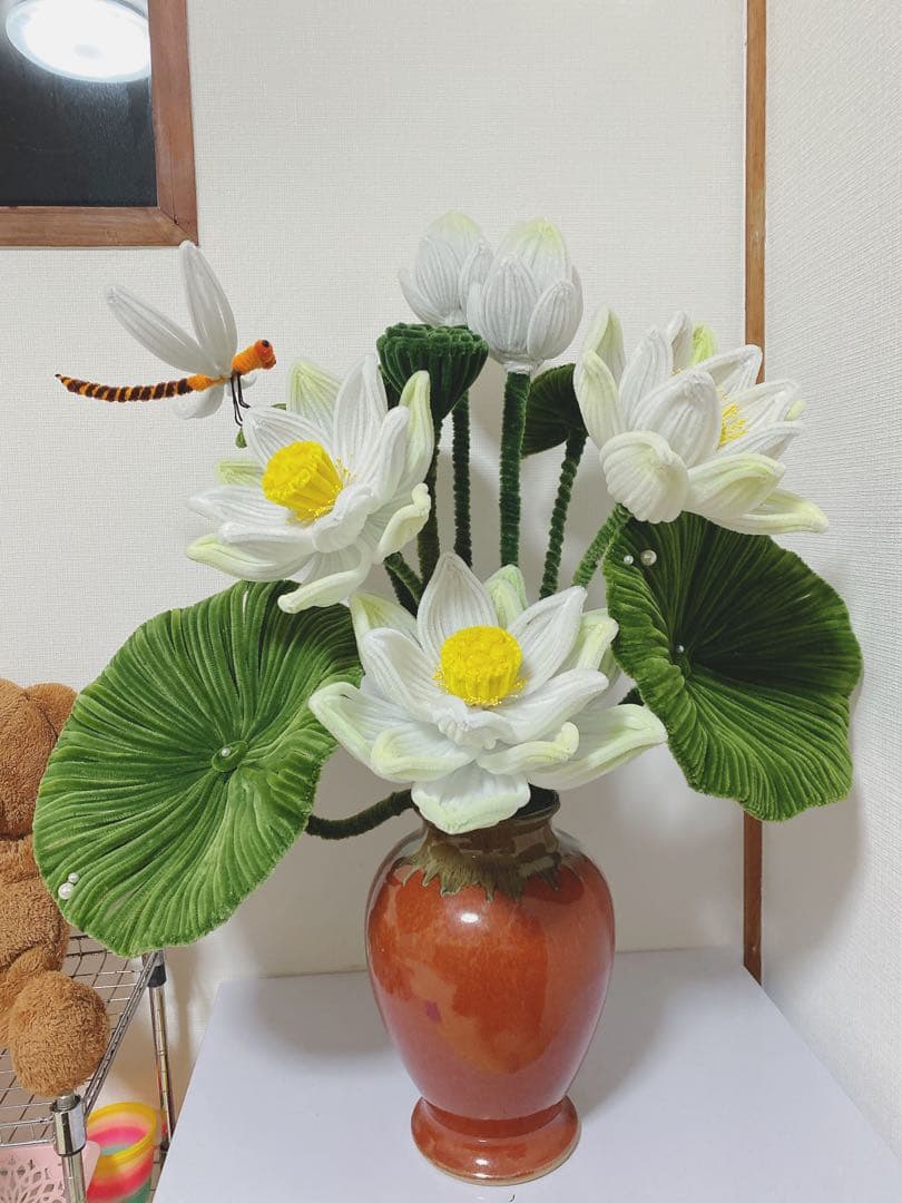 【豪華】蓮の花 アートフラワー 創作 飾り 陶器花瓶付き（高さ80cm）