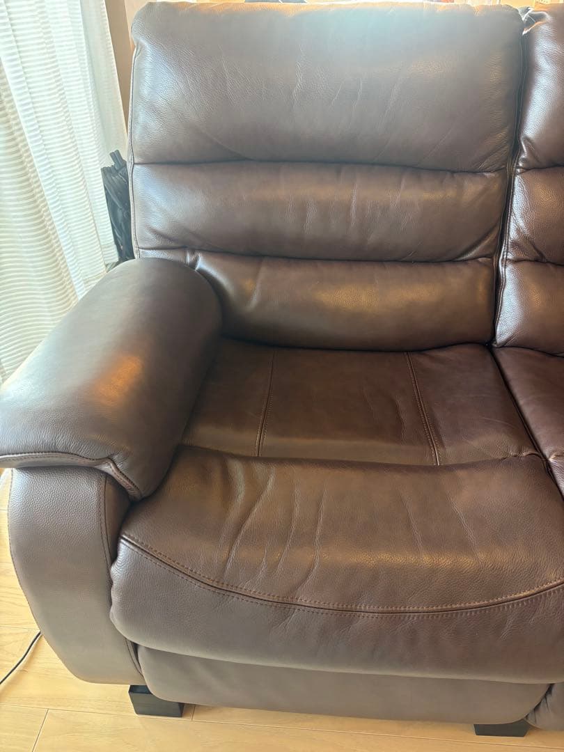 ニトリ　2人用電動リクライニングソファ　厚革　ブラウン