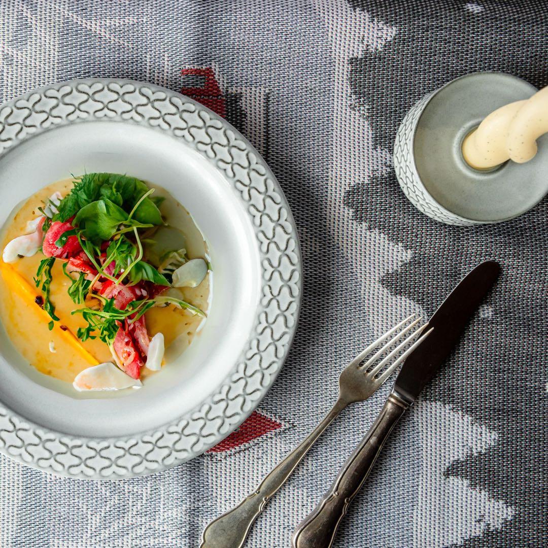 クイストゴー コーディアルCordial/カップ&ソーサー&24cmプレート3点