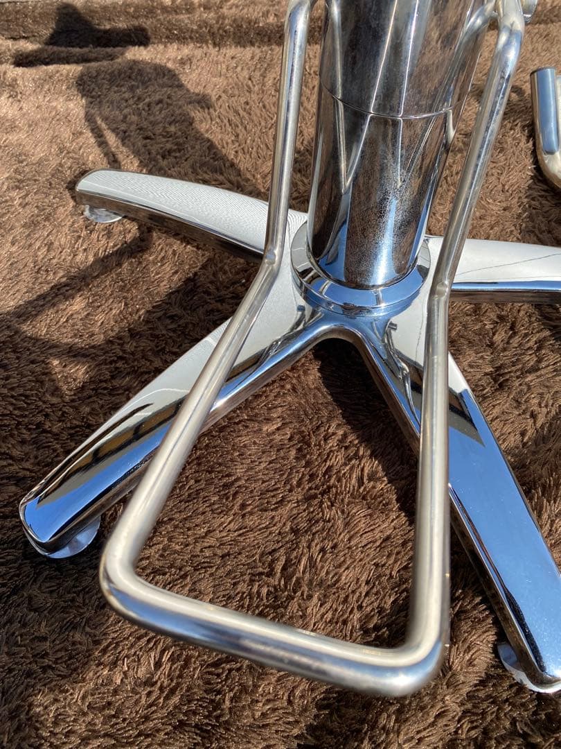 スタイリングチェア　アームチェア