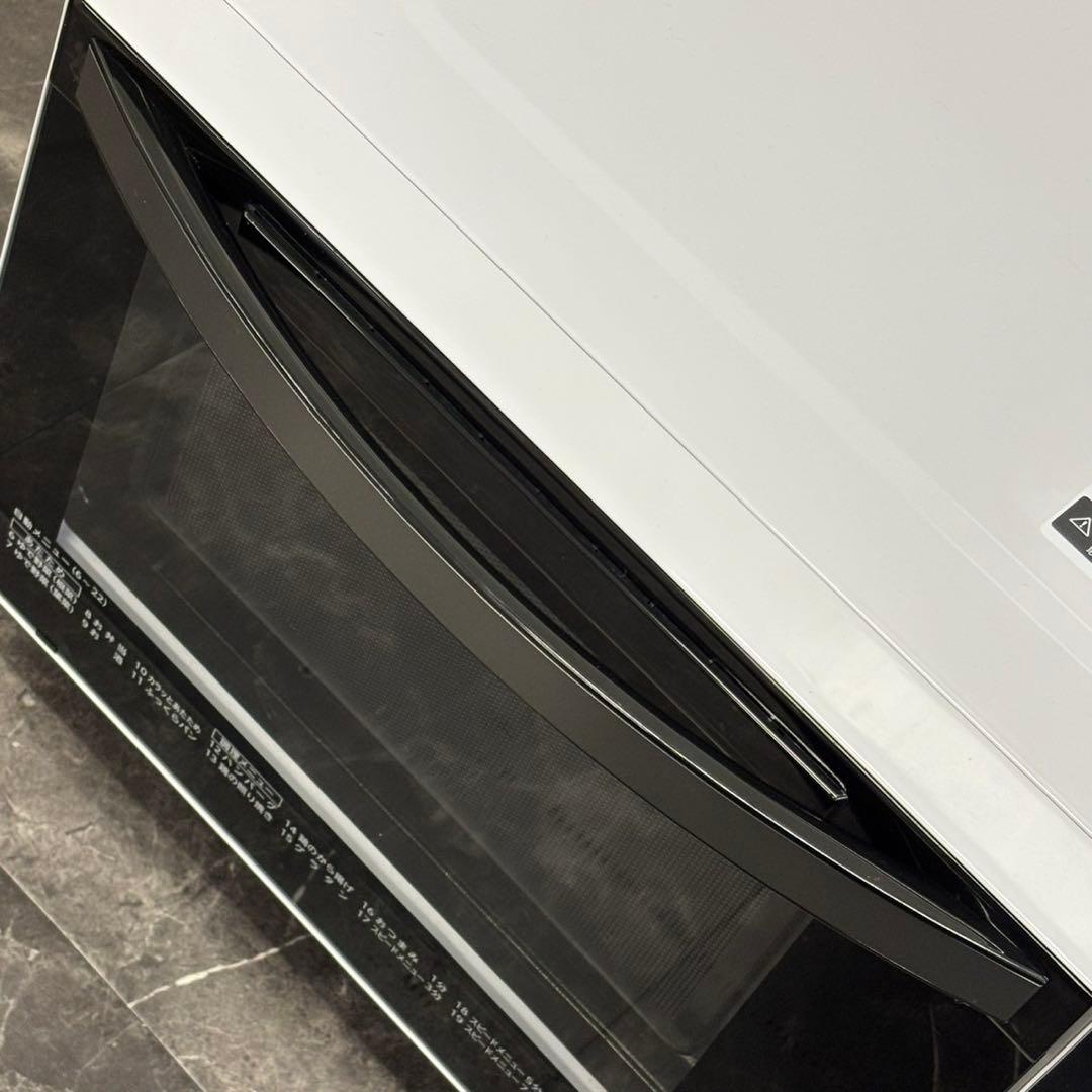 ＊送料込！美品2023年製 東芝 フラットオーブンレンジ ER-X18（W）