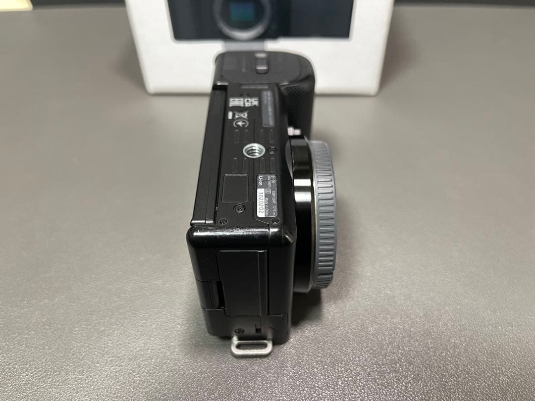 SONY ミラーレスカメラ ZV-E10 ボディ（Eマウント）