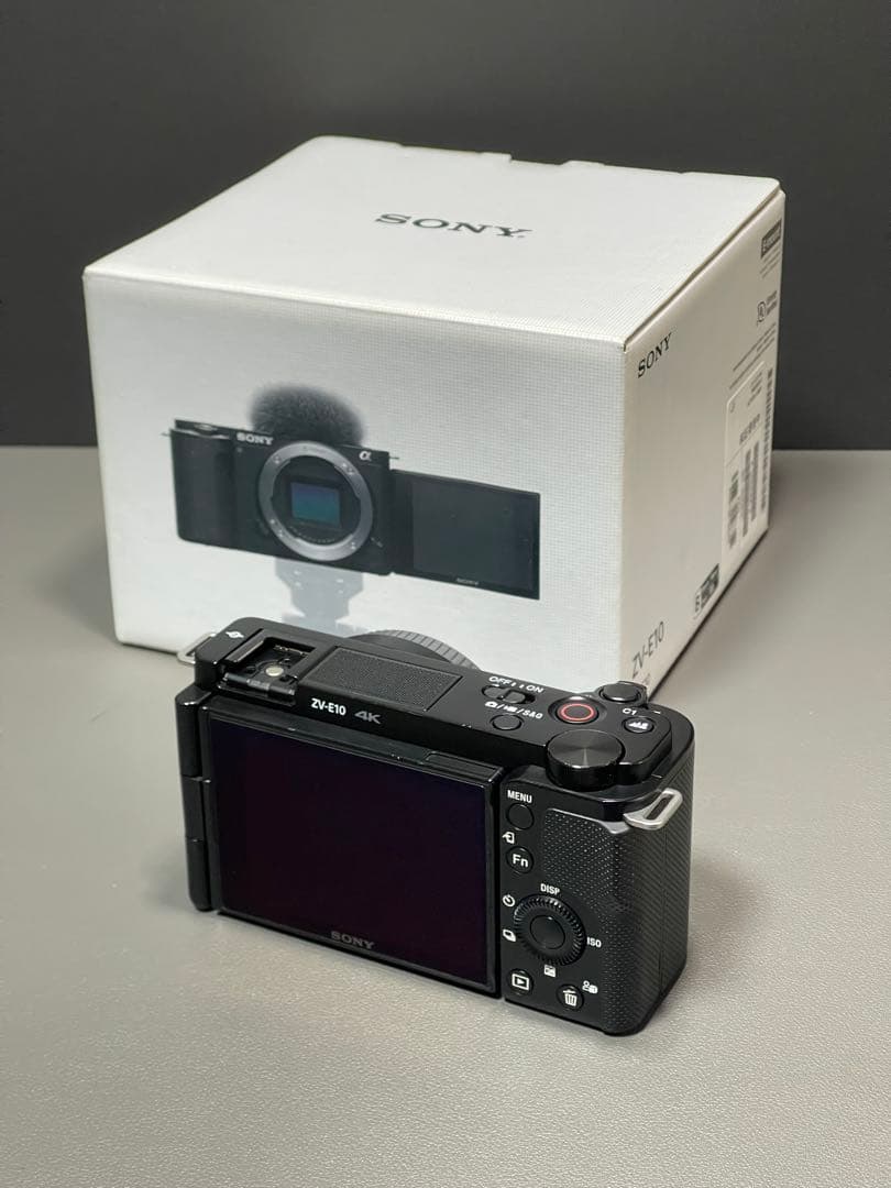 SONY ミラーレスカメラ ZV-E10 ボディ（Eマウント）