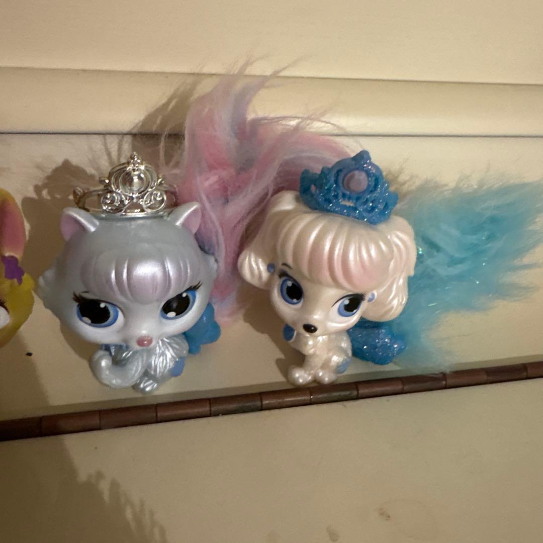 ディズニープリンセス　ロイヤルペット　4体