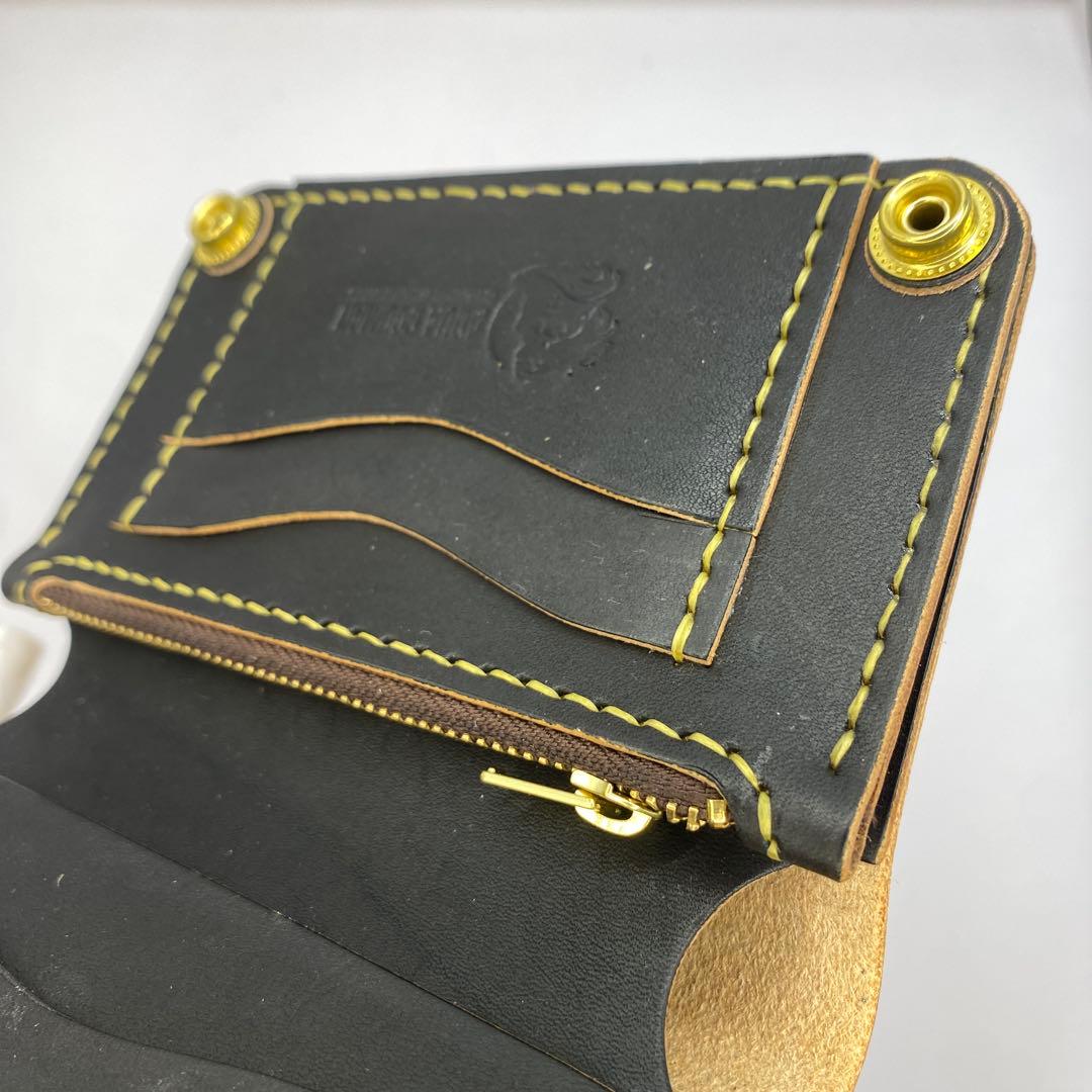 無骨！お札折らずに収納できる無骨な手染めミドルトラッカーウォレット BTW