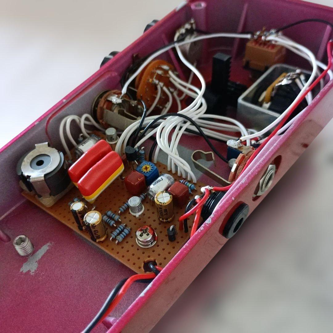 Montreux The Screamin’ Plus Wah モントルー ワウ