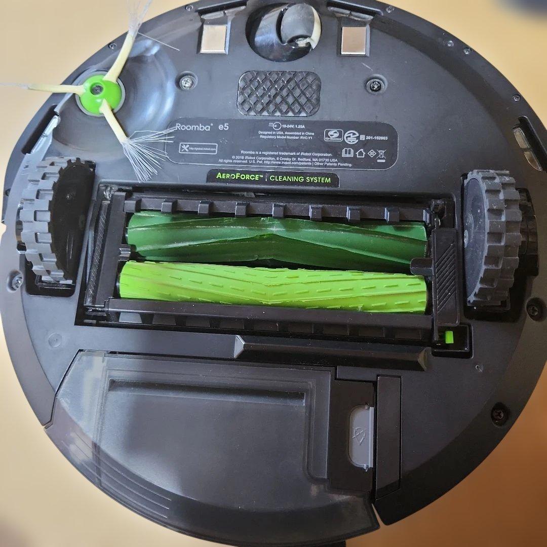 iRobot Roomba e5　ロボット掃除機 本体　バッテリー交換必要