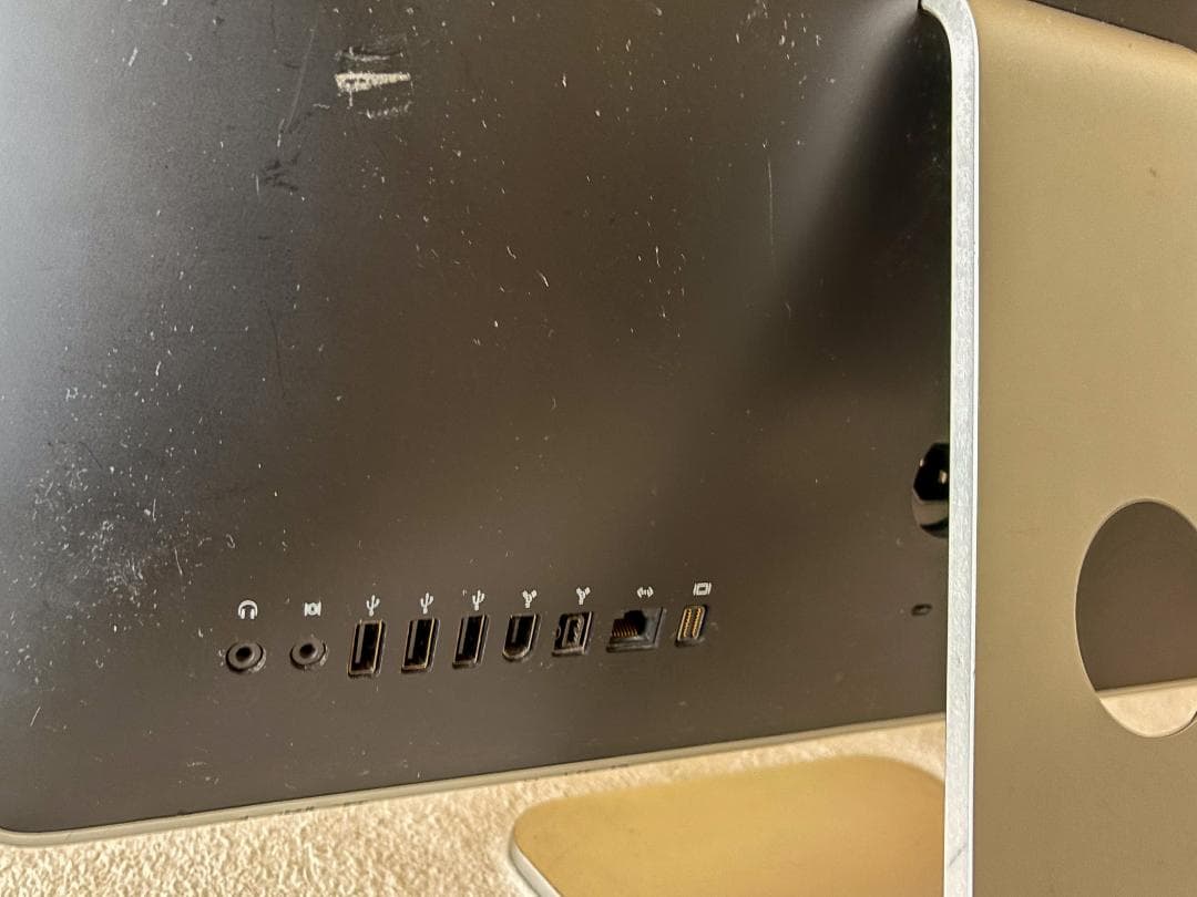 Apple iMac デスクトップ2007 21.5インチSSD250GB換装済