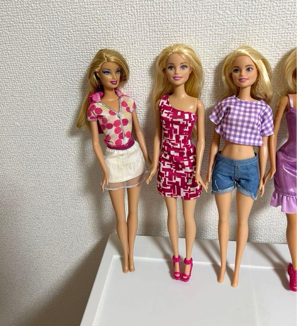 バービーのお人形、1999年20009年あり