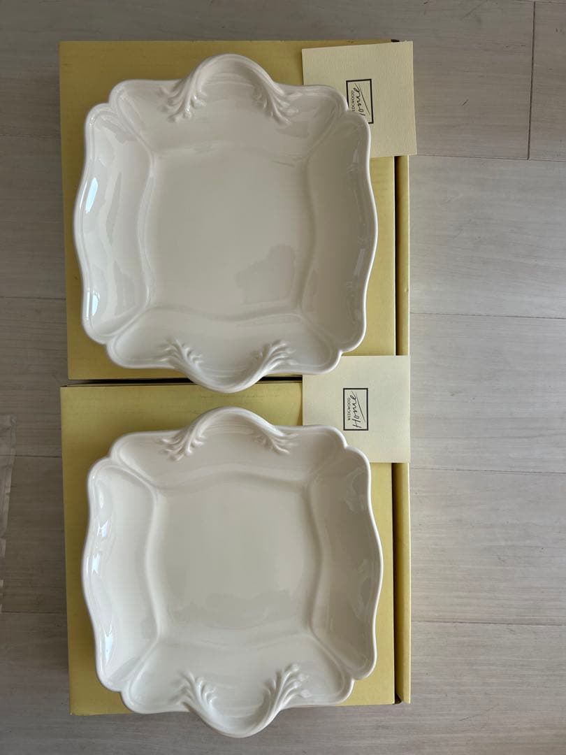 ウエッジウッド　Queen’s Ware