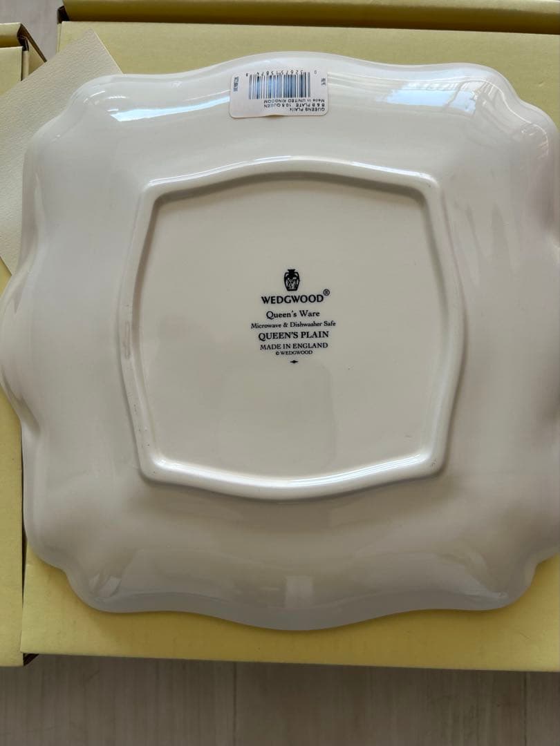 ウエッジウッド　Queen’s Ware