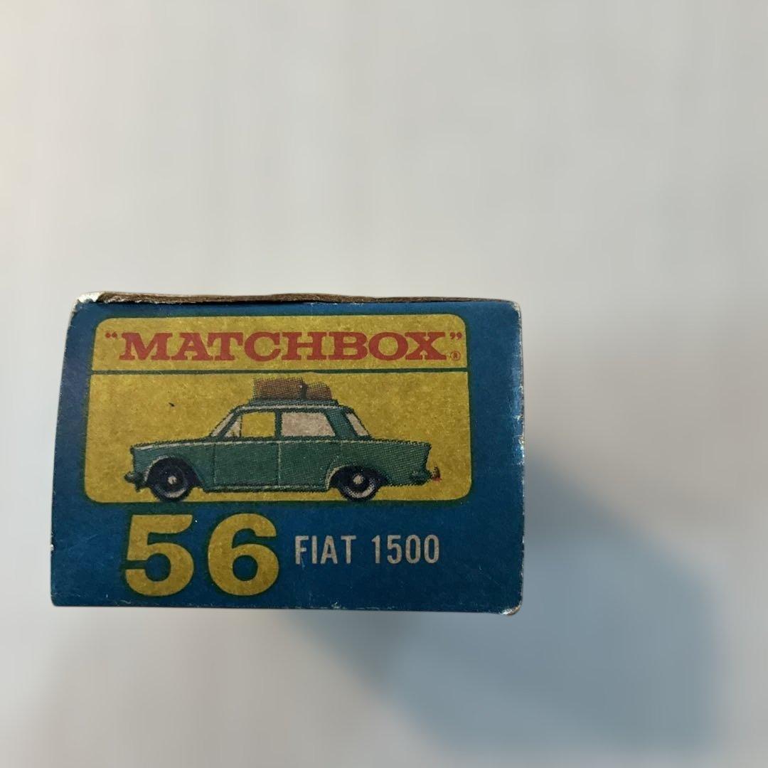 ミニカー　マッチボックス　56 フィアット1500