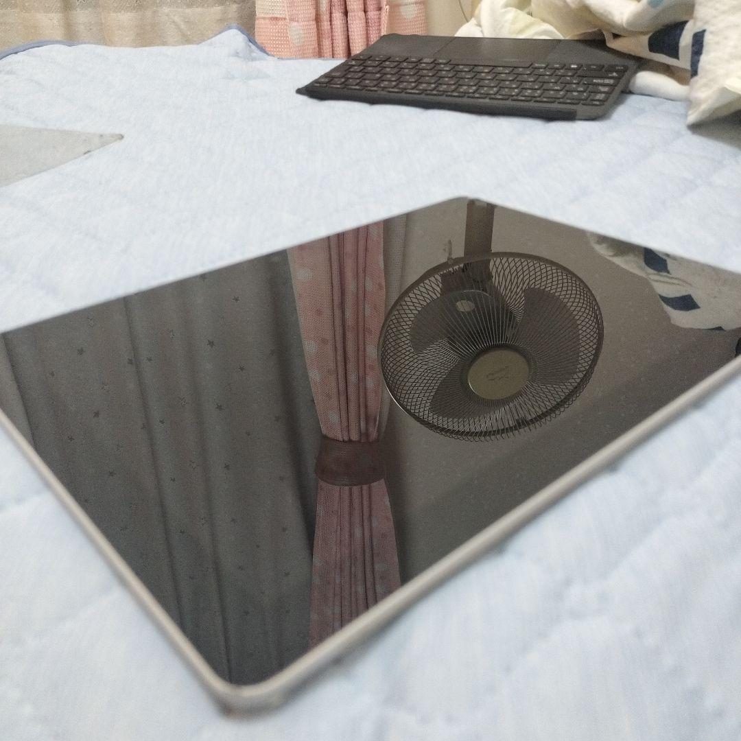 週末値下げ！SurfaceGO 　Microsoft　【ジャンク】