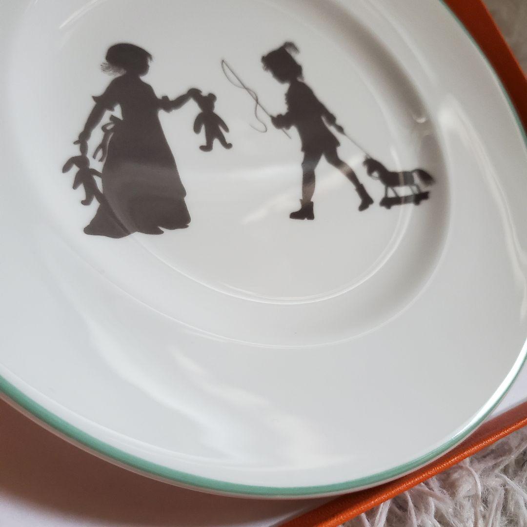 極美品 HERMES エルメス シルエット デザートプレート 20cm 箱付