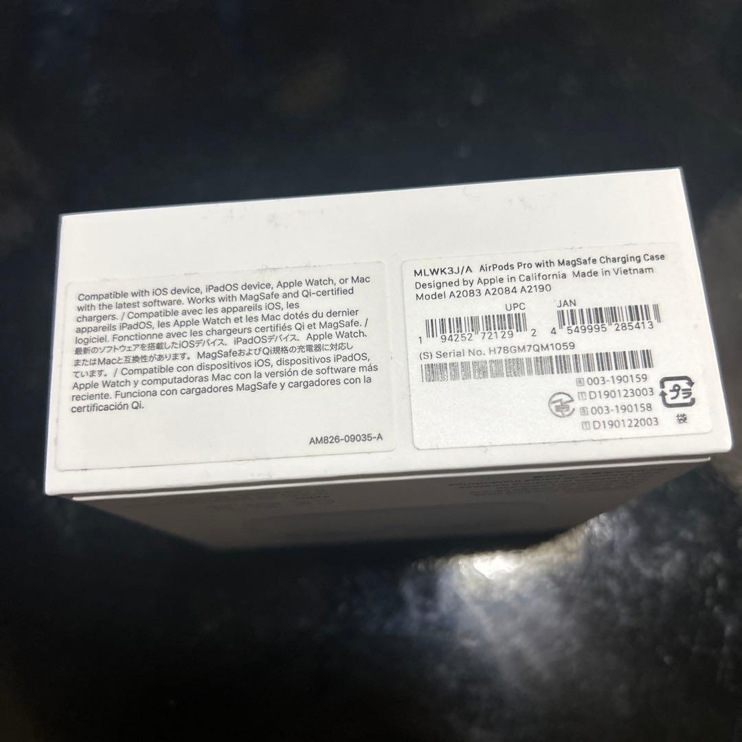 【ジャンク】AirPods Pro ペアリング不可 動作保証なし 修理・部品取り