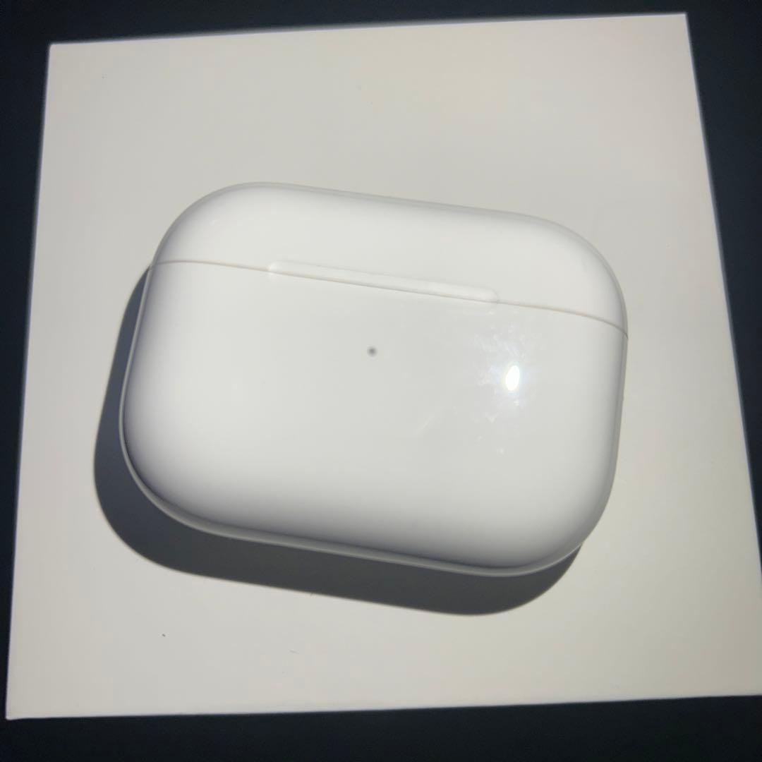【ジャンク】AirPods Pro ペアリング不可 動作保証なし 修理・部品取り