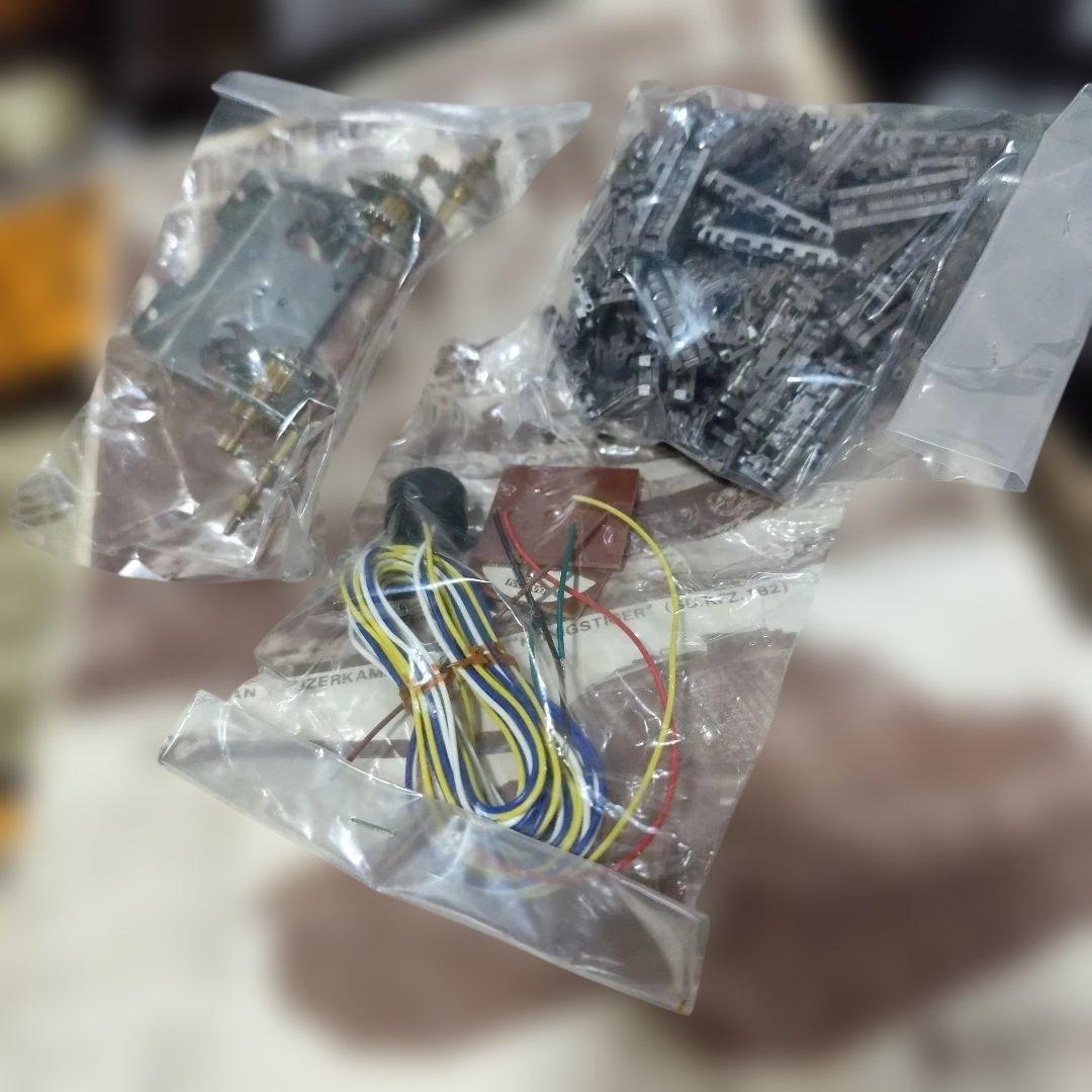 1/24スケール　リモートコントロール戦車 キングタイガーSd.Kfz.182。