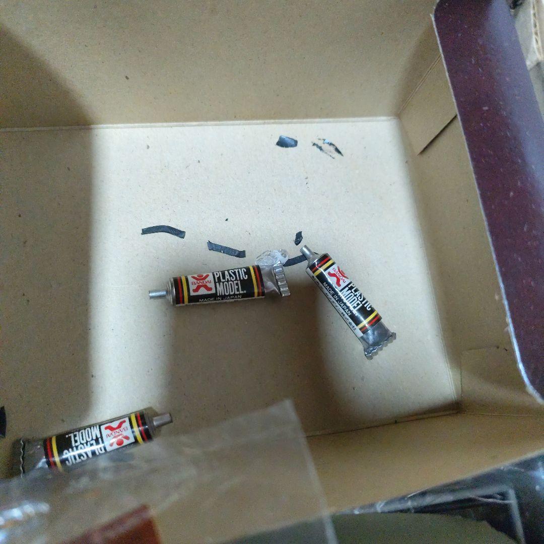 1/24スケール　リモートコントロール戦車 キングタイガーSd.Kfz.182。