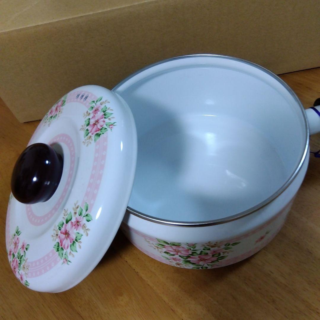 キッチンホーロー片手鍋&両手鍋エリーゼシリーズ