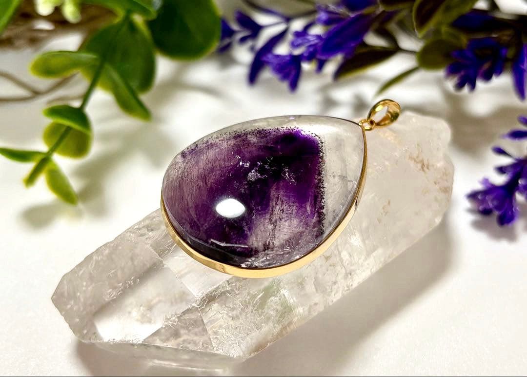 究極品質　幻のエスピリット鉱山産　奇跡のピラミッドファントムセイクリッドセブン