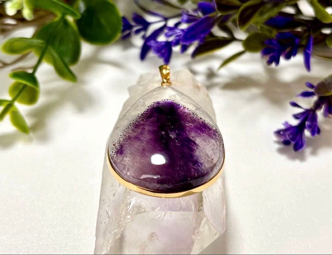 究極品質　幻のエスピリット鉱山産　奇跡のピラミッドファントムセイクリッドセブン