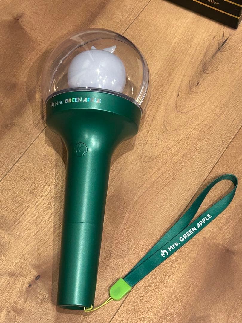 ミセスグリーンアップル　ペンライト箱付き