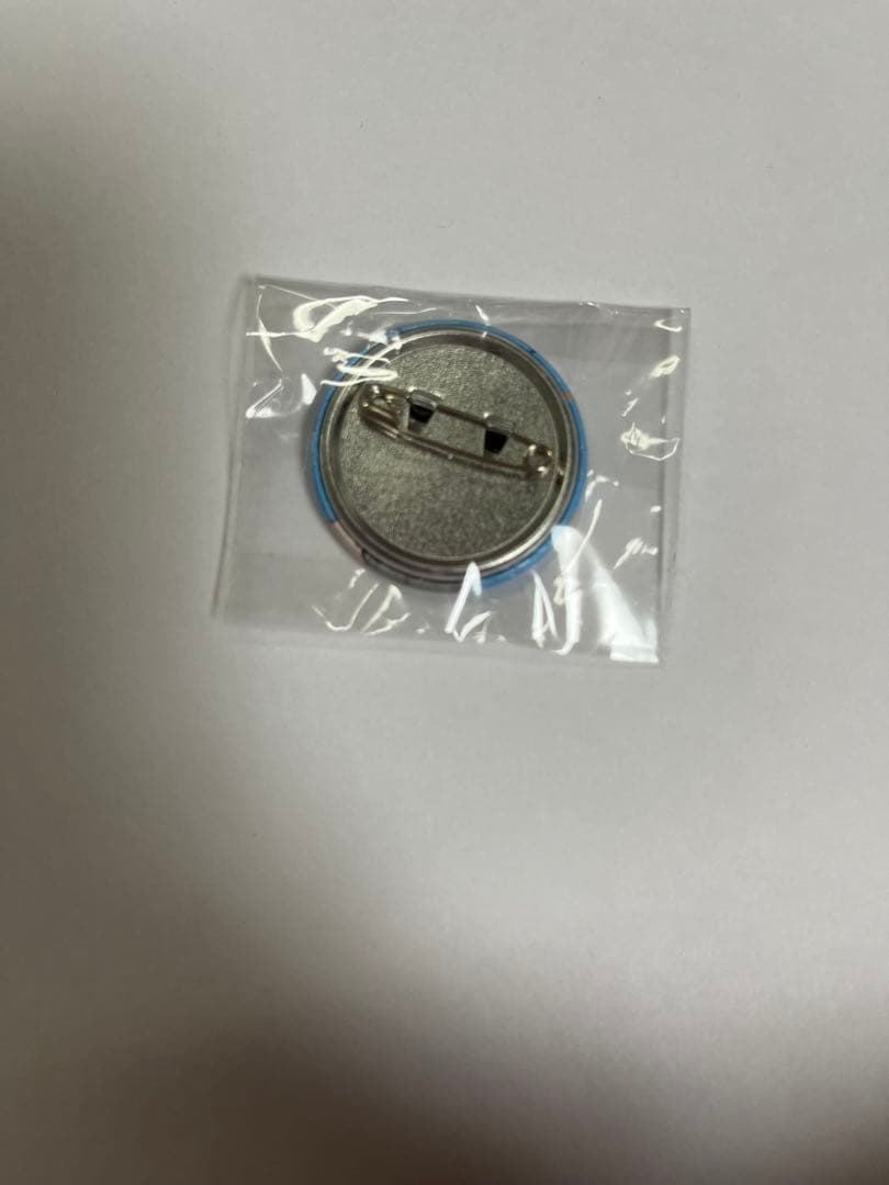 多聞くん今どっち!? 漫福ガチャ　坂口桜利　缶バッジ　 10連特典