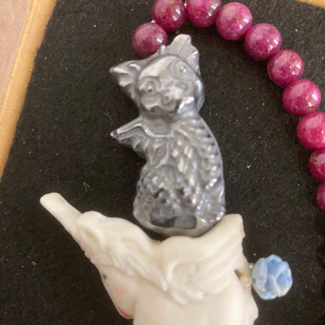 【種名　日本鹿の角】 オリジナル彫刻　⭐️銀の龍を背に乗せて♪⭐️ ドラゴン☆匿名☆