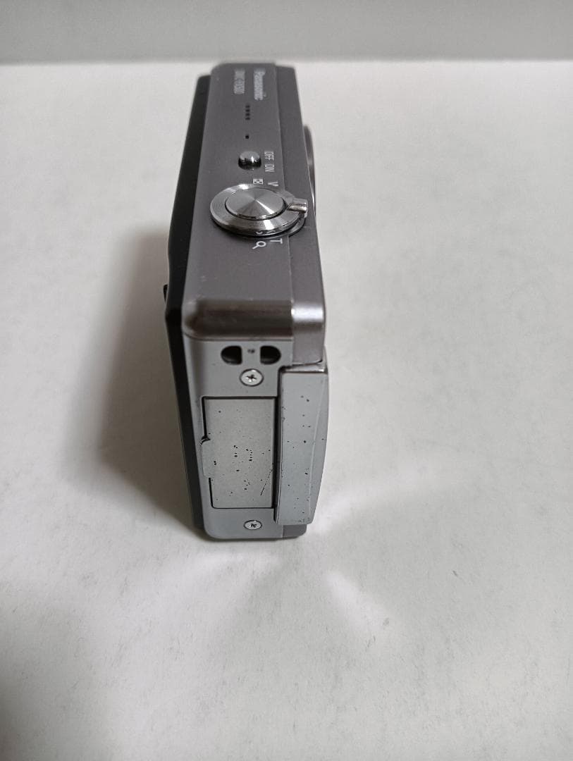 デジタルカメラ Panasonic LUMIX DMC-FX500