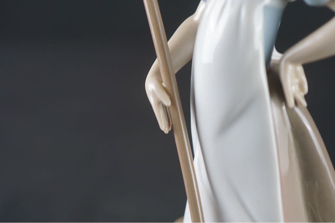 LLADRO リヤドロ いたずらな子猫