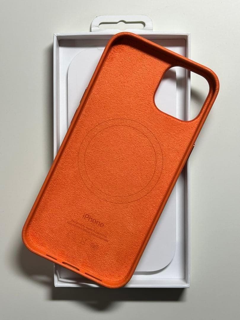 【新品】純正 iPhone 14 レザーケース・オレンジ①