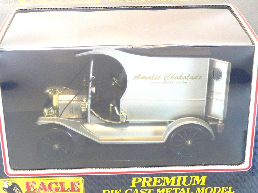 Ford Model T delivery truck フォードモデル 1/18