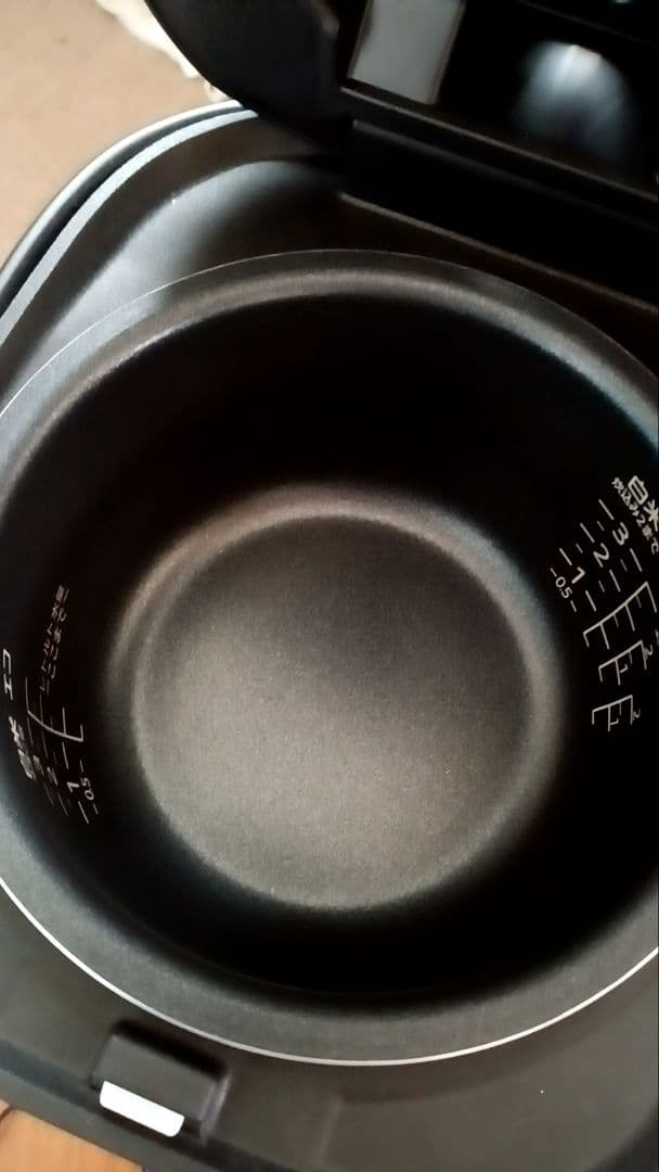 TIGER 黒特厚釜 炊飯器 JBS-A055