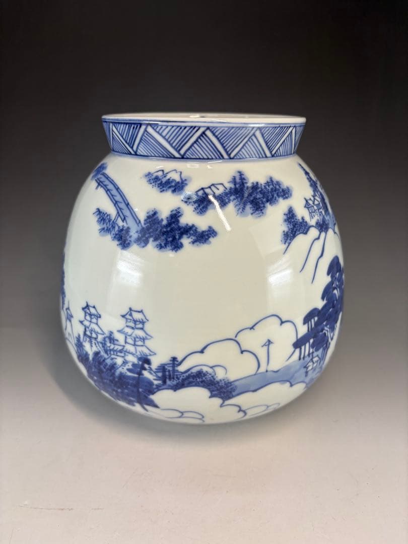 【中古品】茶道具　加藤藤城造　染付水指（共箱）