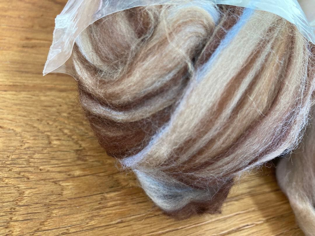 シュガーキャンディーズコレクション　メリノ　シルク　羊毛　フェルト 500g