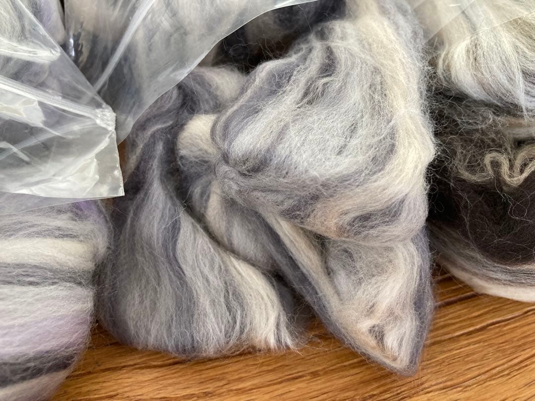 シュガーキャンディーズコレクション　メリノ　シルク　羊毛　フェルト 500g