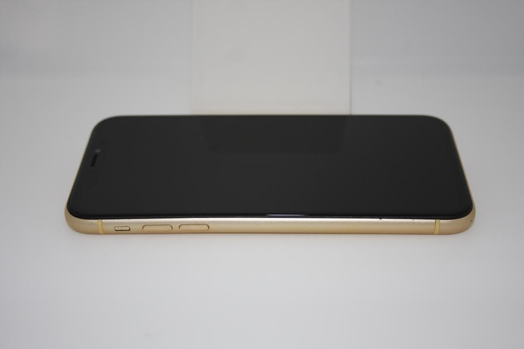 ■ 美品 ■　アイフォン　iPhone XR 64GB SIMフリー【イエロー】