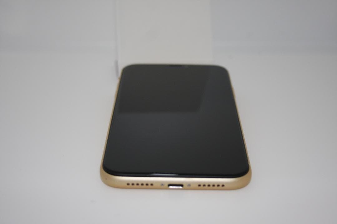 ■ 美品 ■　アイフォン　iPhone XR 64GB SIMフリー【イエロー】