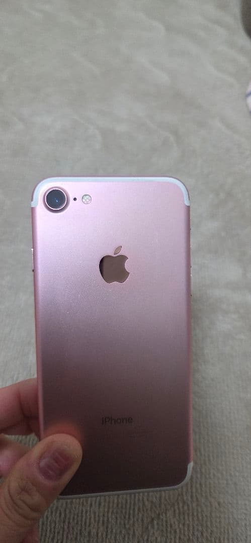 スマートフォン本体 Iphone7 32G